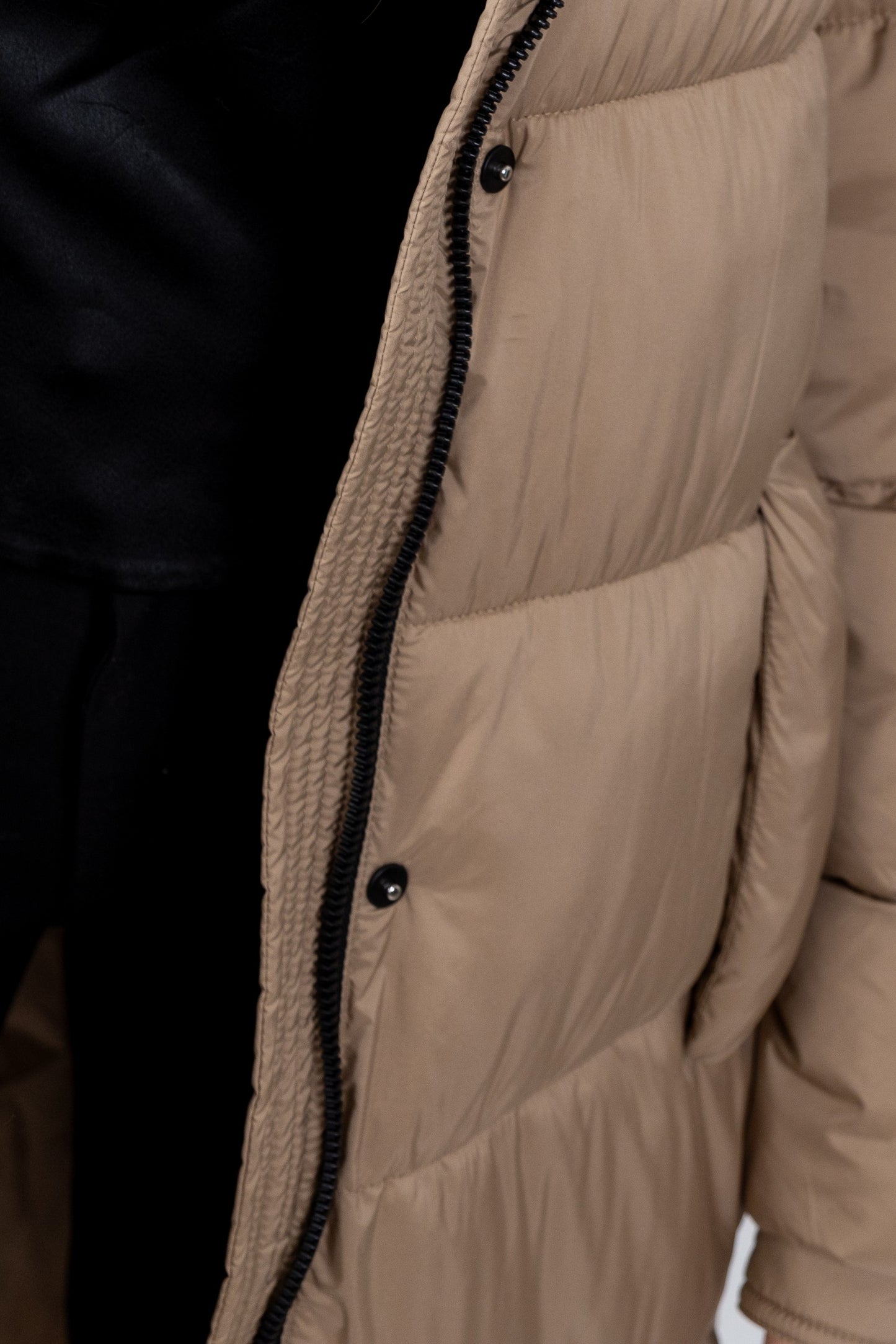 DOUDOUNE LONGUE À CAPUCHE