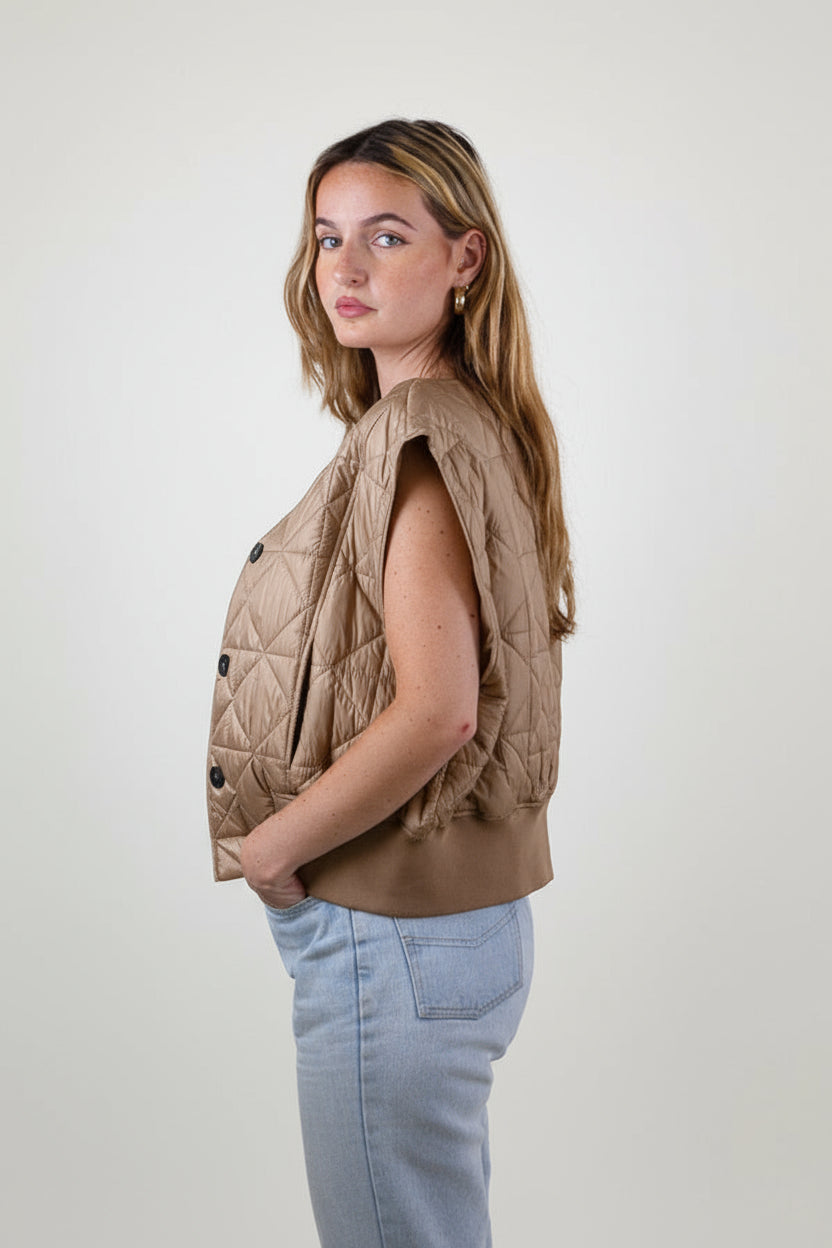 DOUDOUNE SANS MANCHES MATELASSÉE