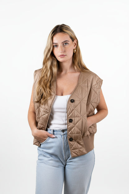 DOUDOUNE SANS MANCHES MATELASSÉE