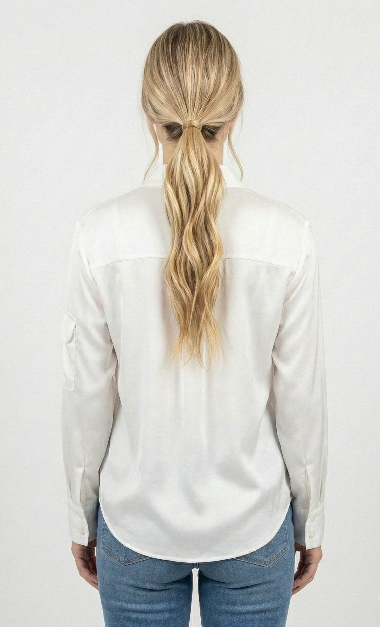 CHEMISE SATINÉE À MANCHES LONGUES