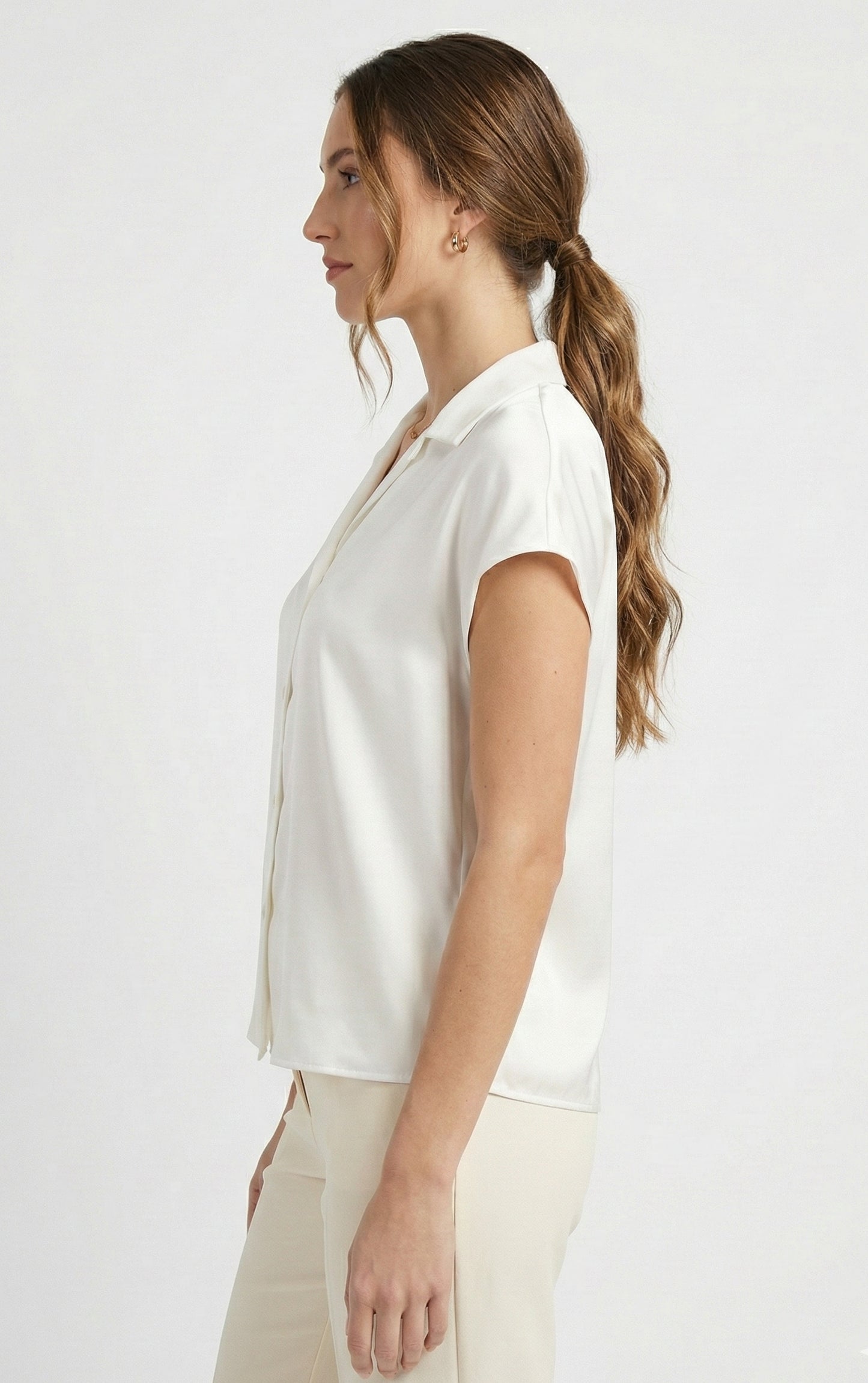 CHEMISE SATINÉE A MANCHES COURTES