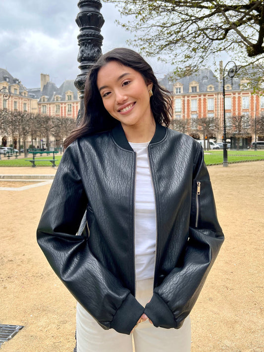 BOMBER EN SIMILICUIR