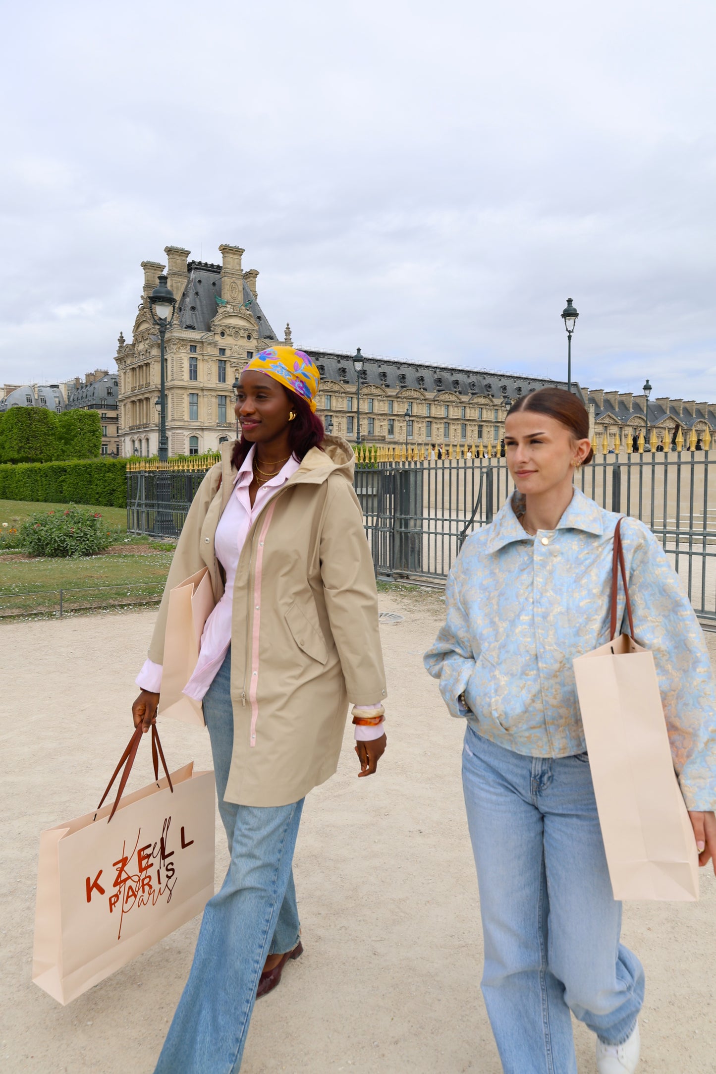 VESTE À MOTIF EN TISSU MÉTALLISÉ