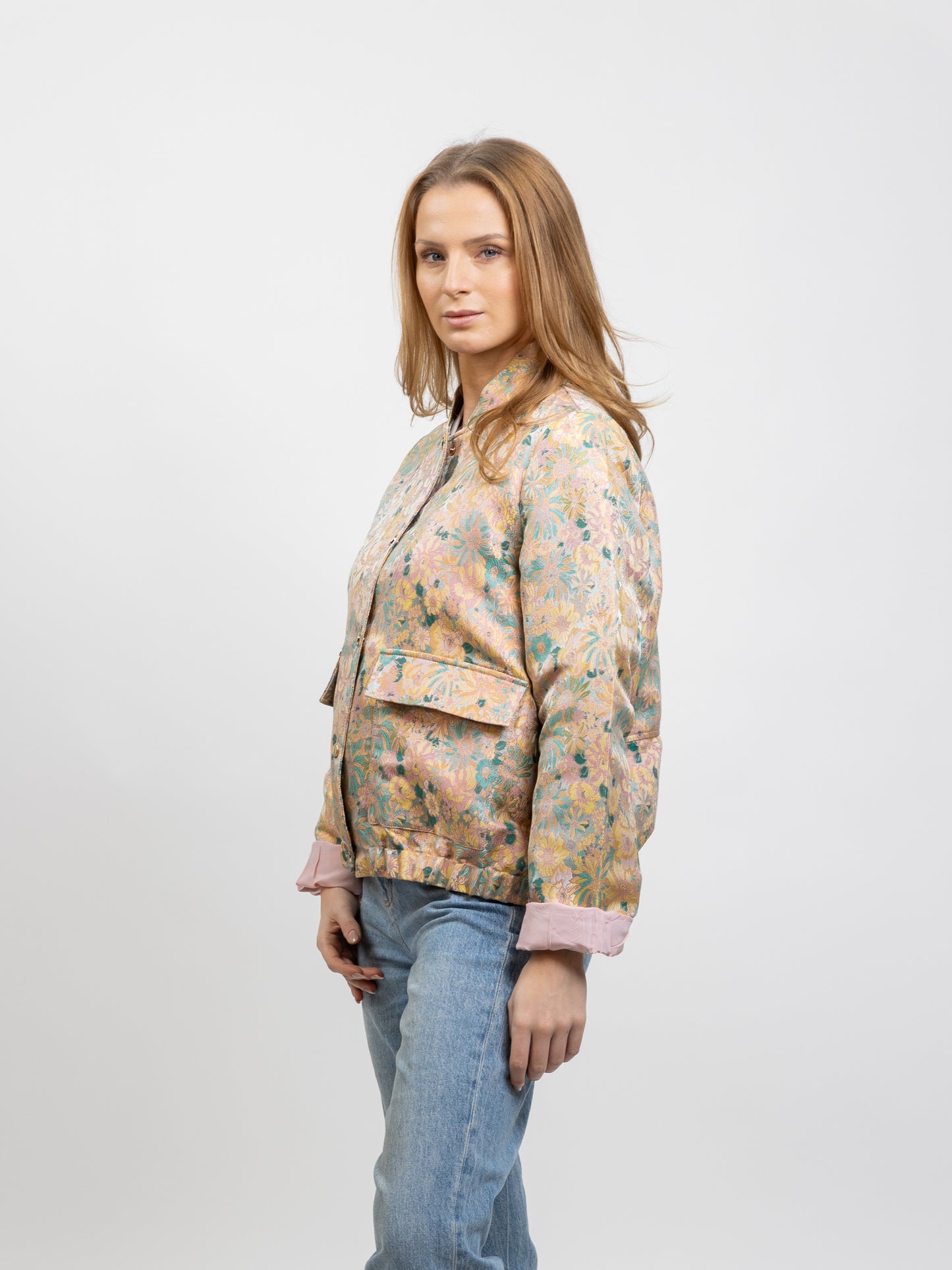 VESTE À MOTIF FLEURS MÉTALLISÉ
