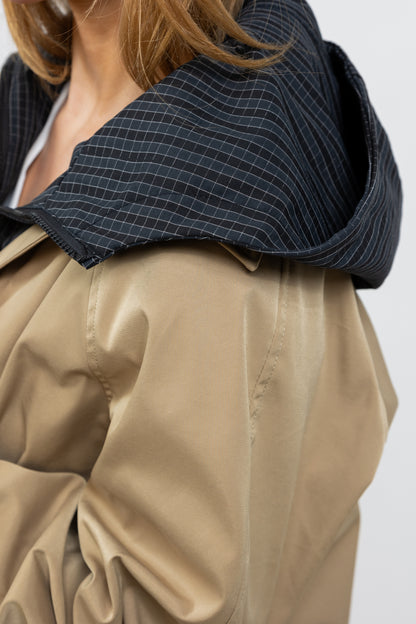 PARKA FAUX 2 PIÈCES AVEC CAPUCHE CONTRASTÉE