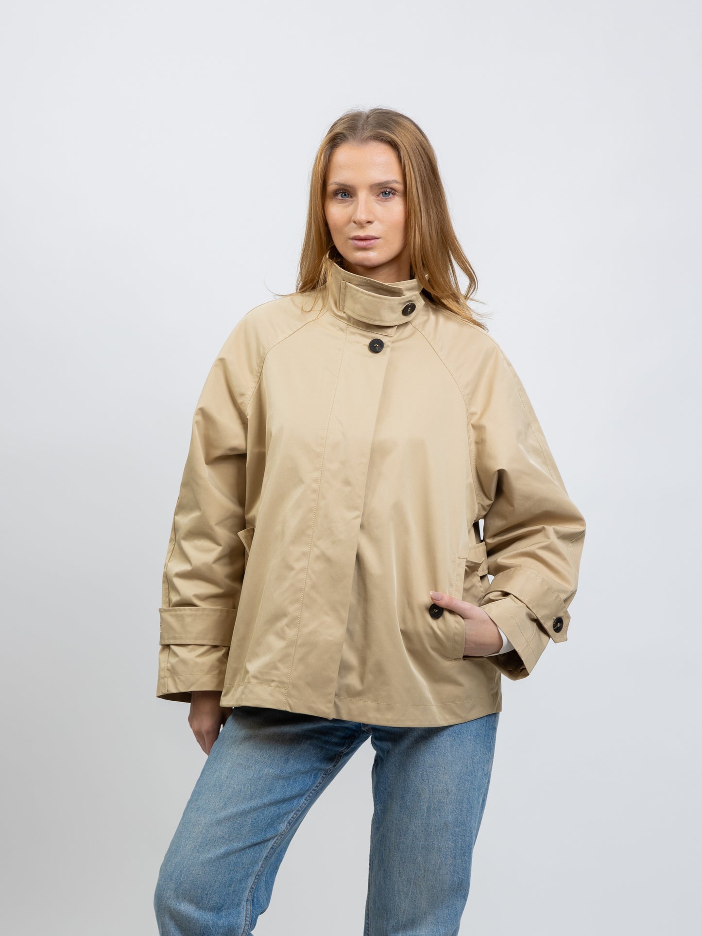 TRENCH COURT COUPE CAPE