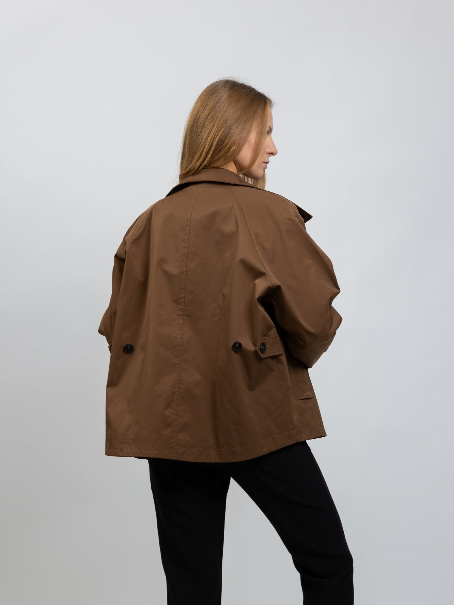 TRENCH COURT COUPE CAPE