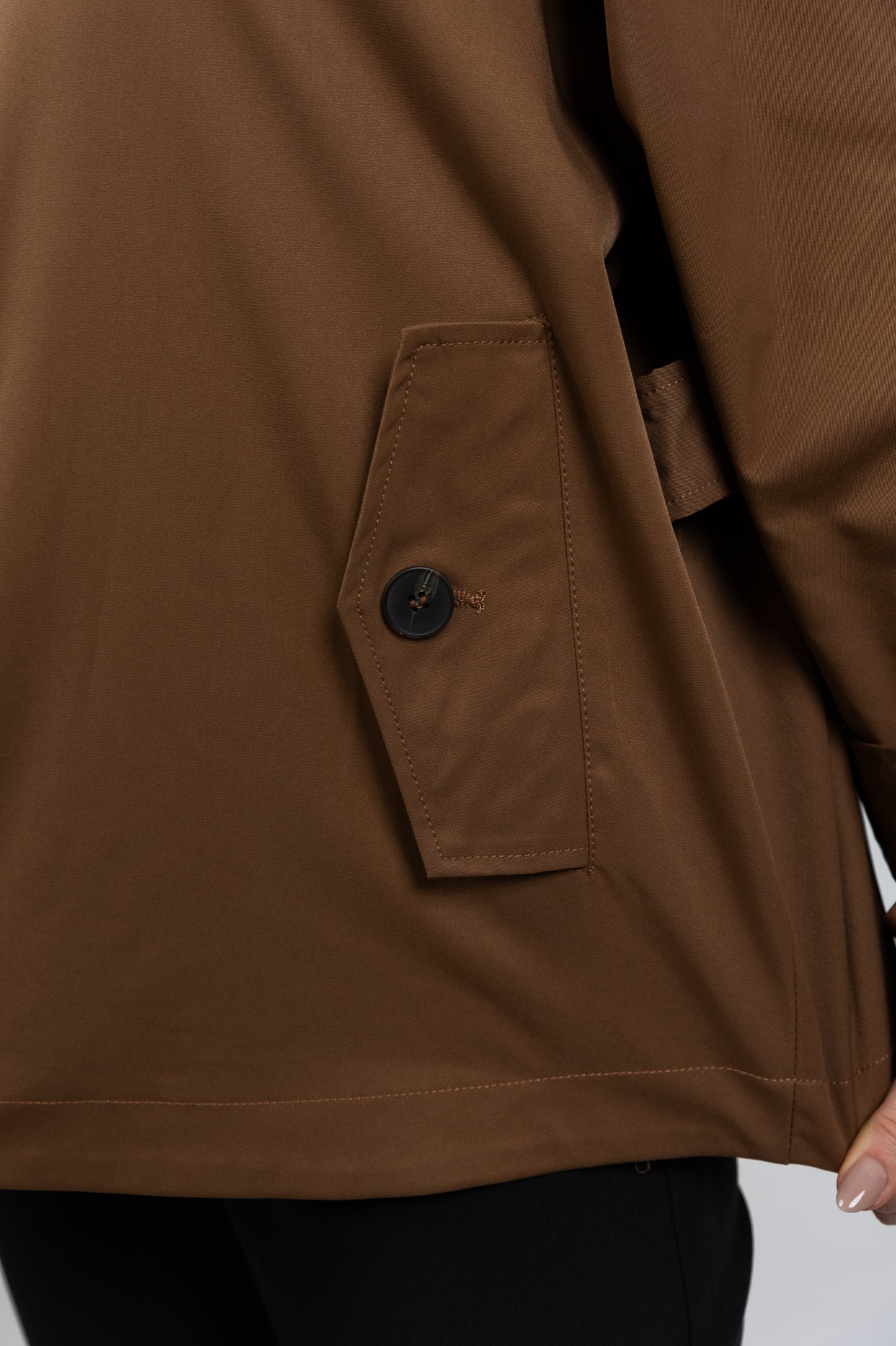 TRENCH COURT COUPE CAPE