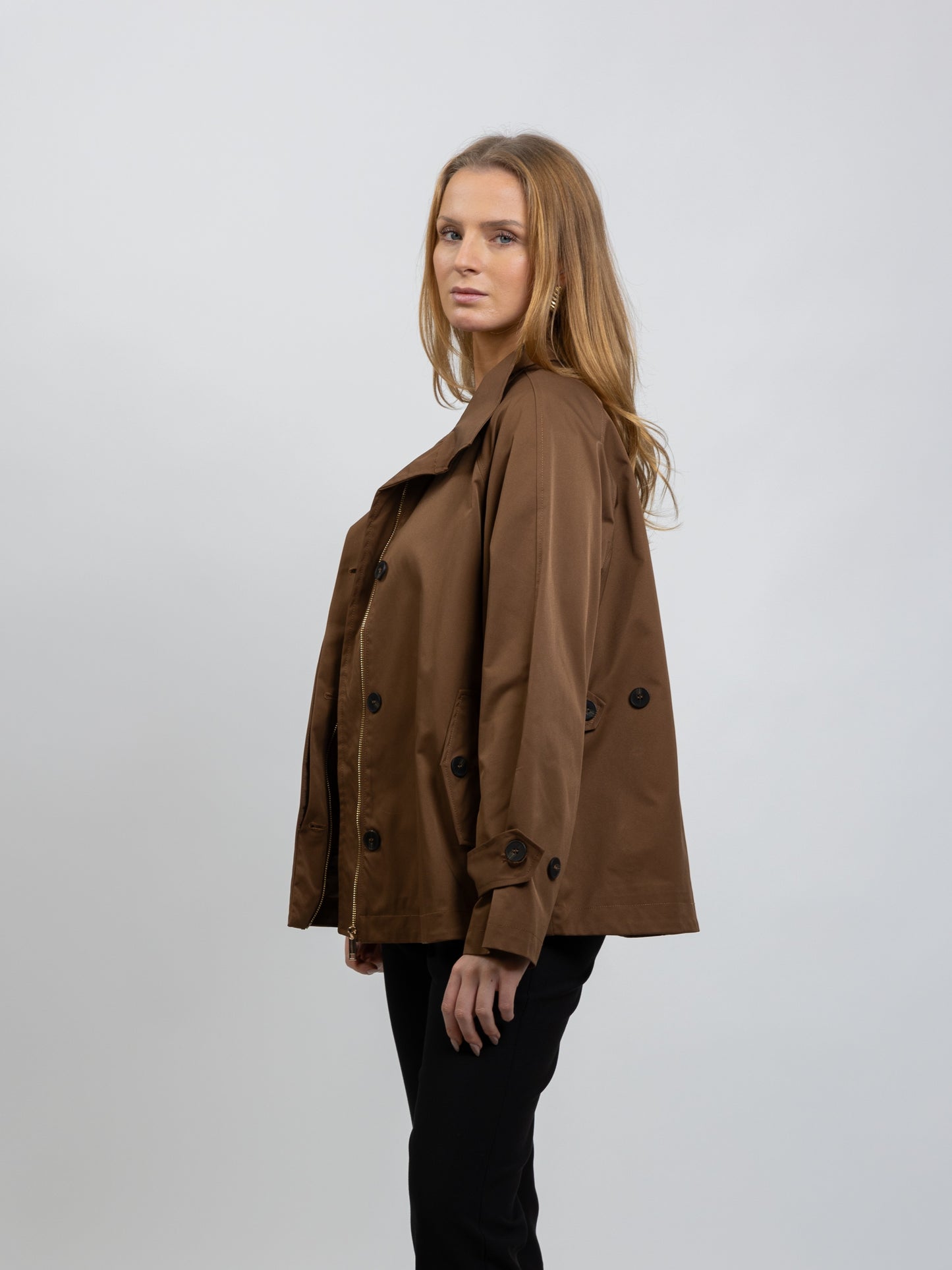 TRENCH COURT COUPE CAPE