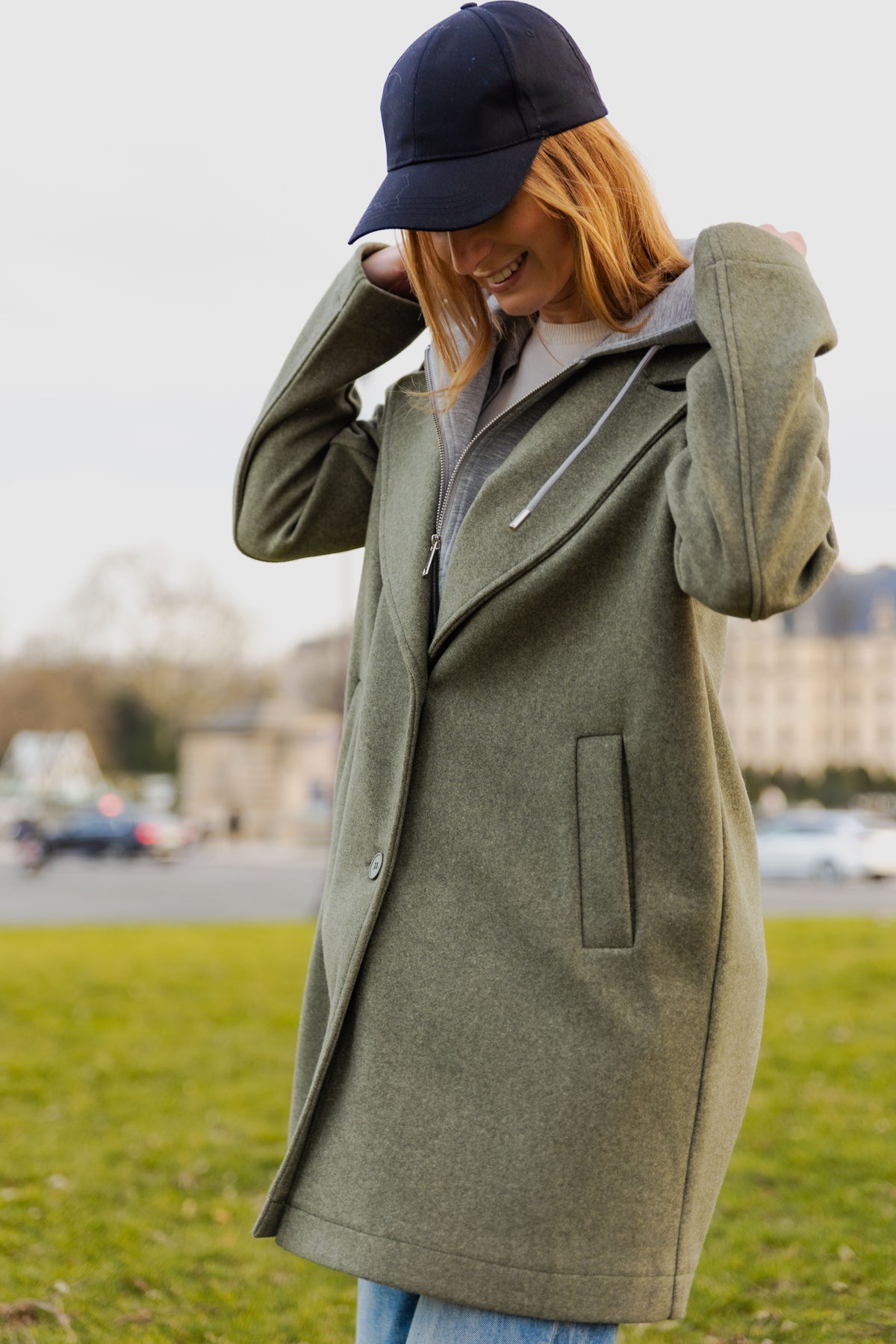 MANTEAU FAUX 2 PIÈCES AVEC CAPUCHE CONTRASTÉE - K-ZELL PARIS