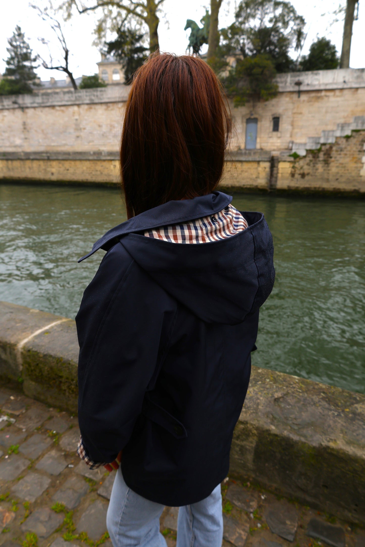PARKA À CAPUCHE AVEC MOTIF CARREAUX