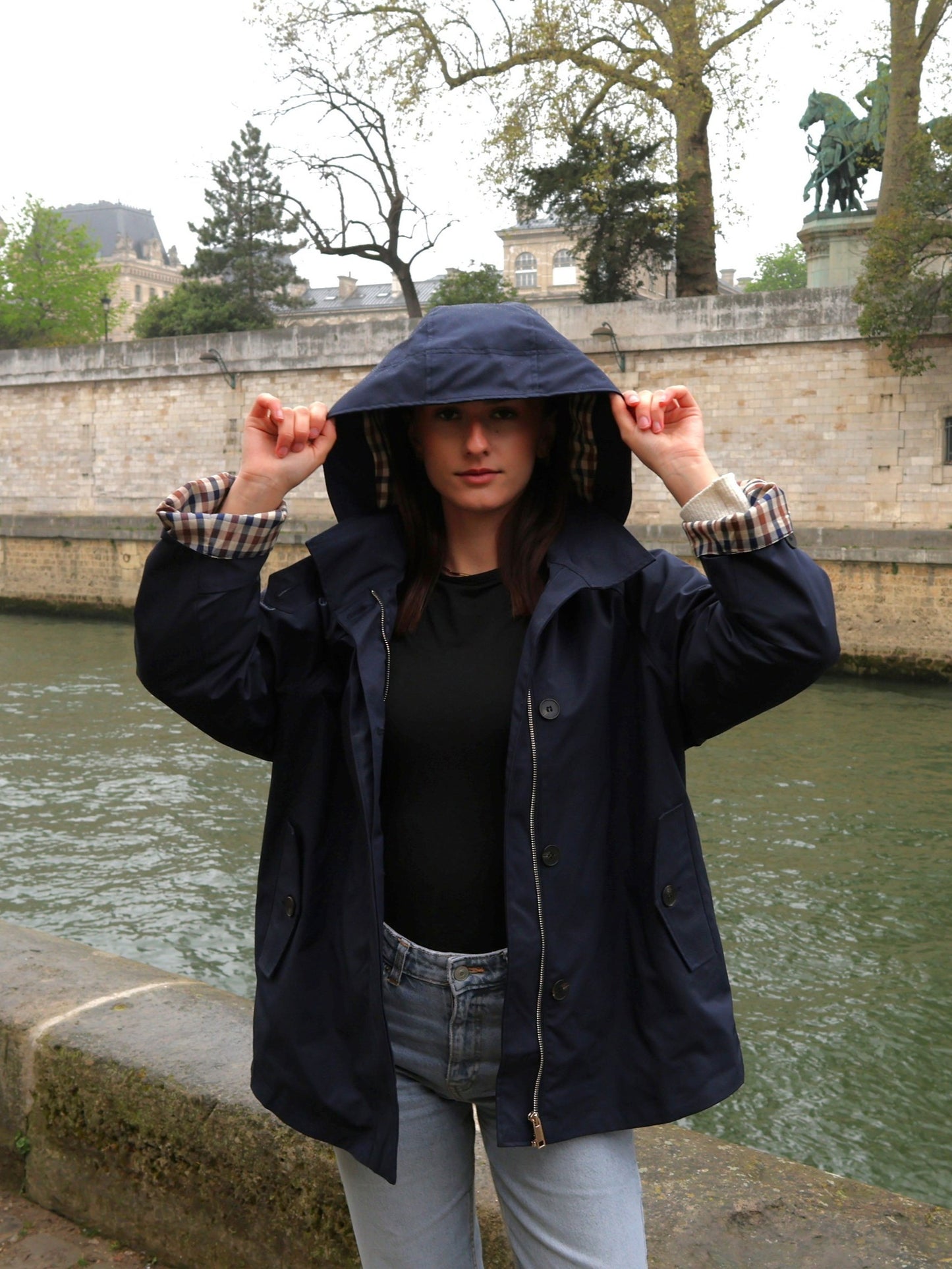 PARKA À CAPUCHE AVEC MOTIF CARREAUX