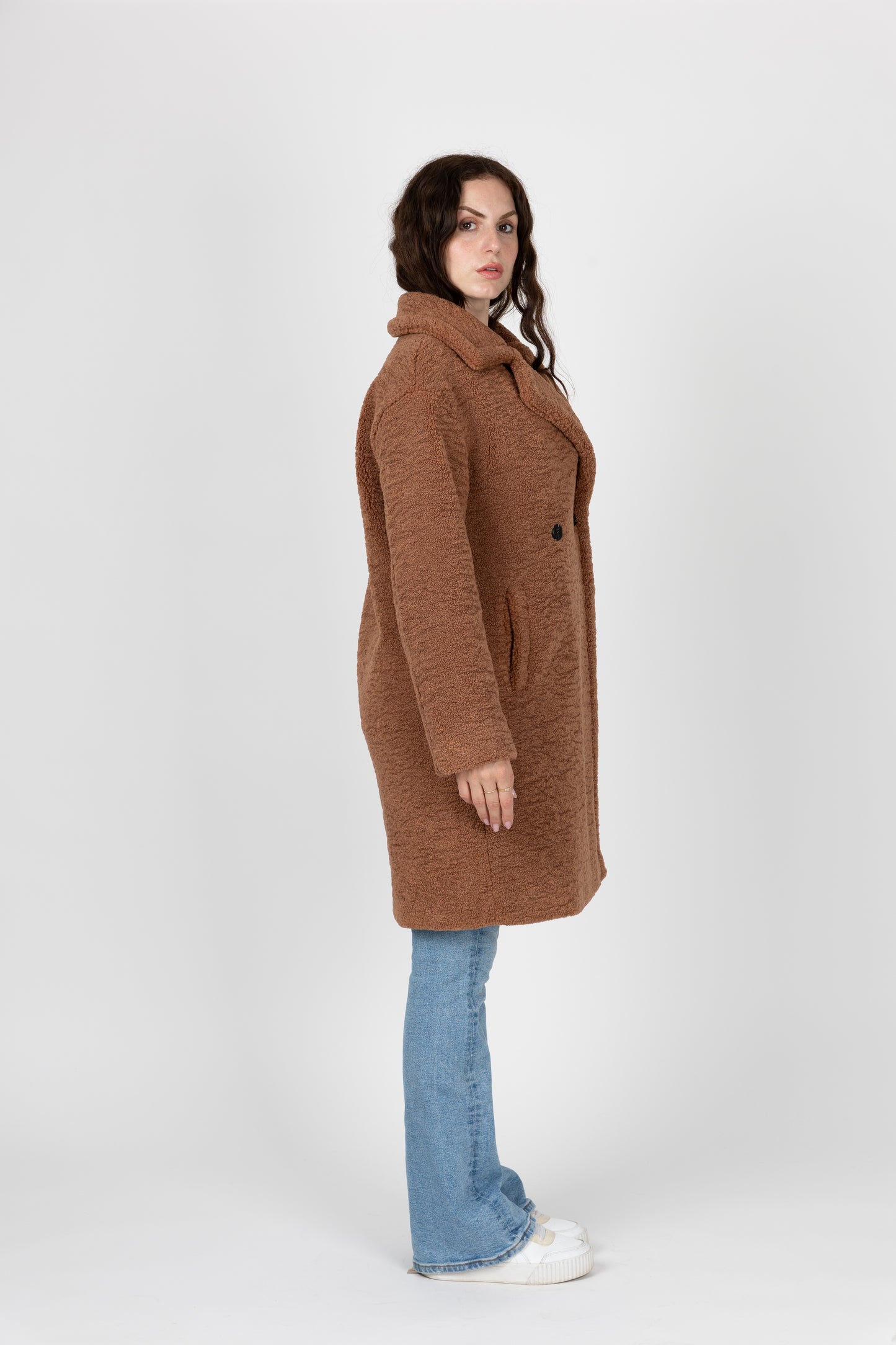 MANTEAU MI-LONG EN MOUMOUTE