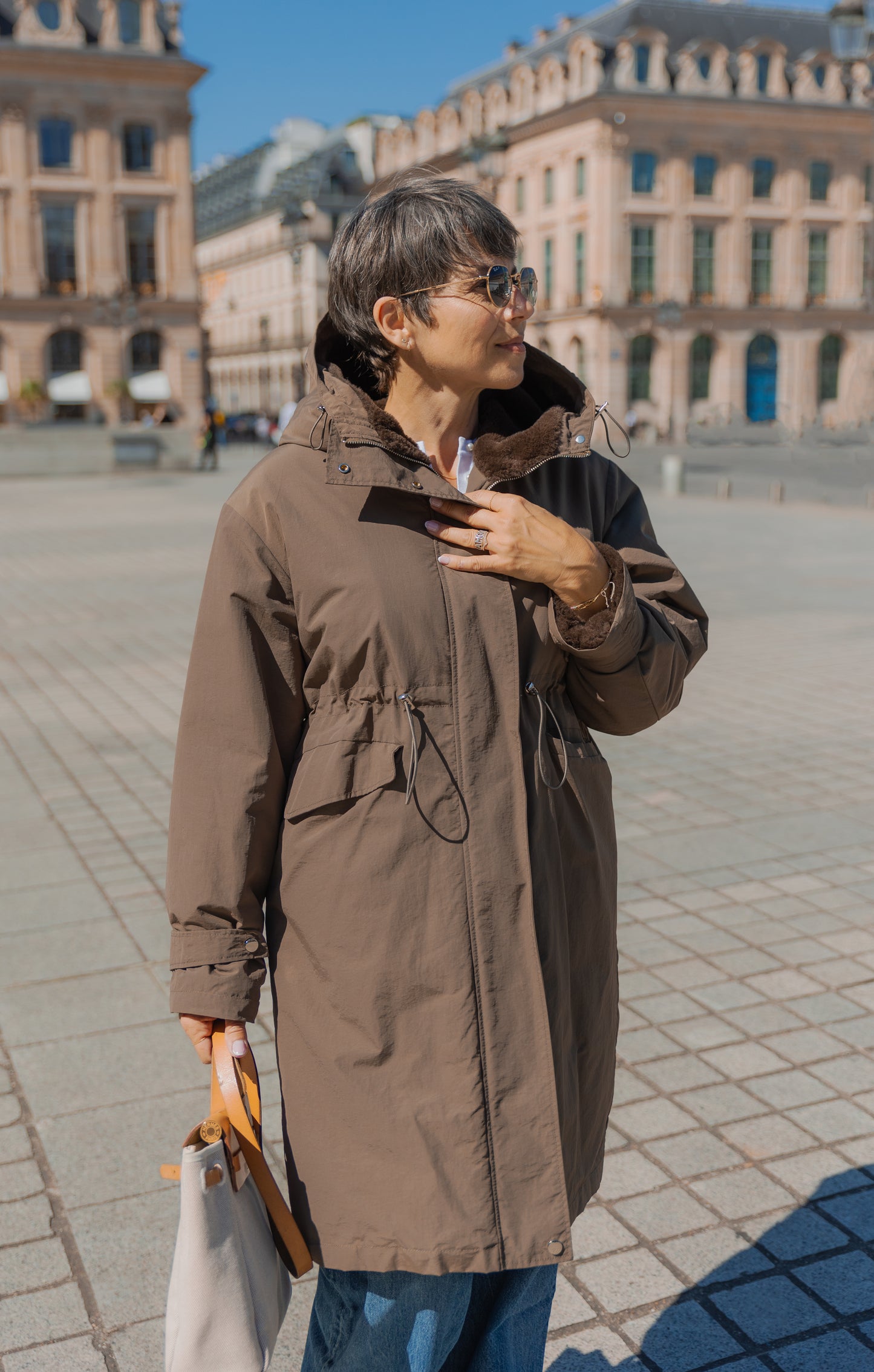 PARKA À CAPUCHE EN FAUSSE FOURRURE