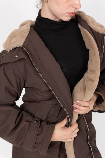 PARKA À CAPUCHE EN FAUSSE FOURRURE