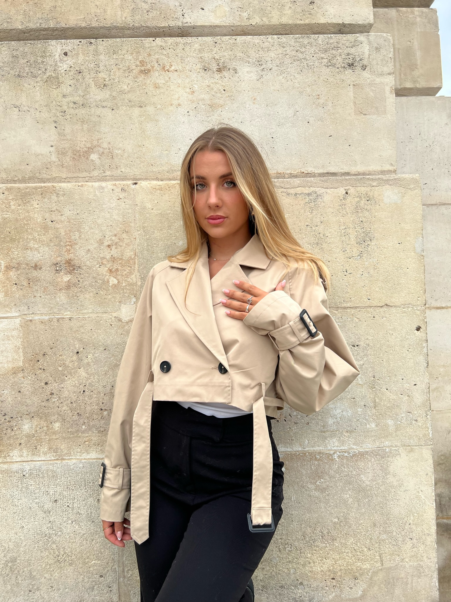 MINI TRENCH COURT