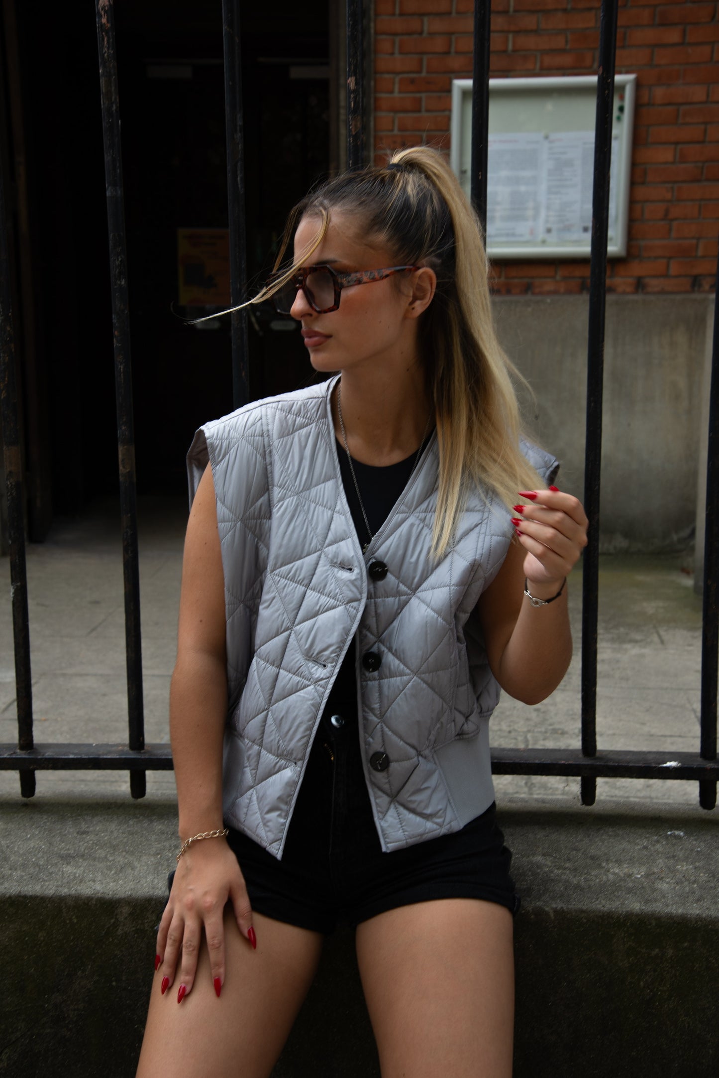 DOUDOUNE SANS MANCHES MATELASSÉE