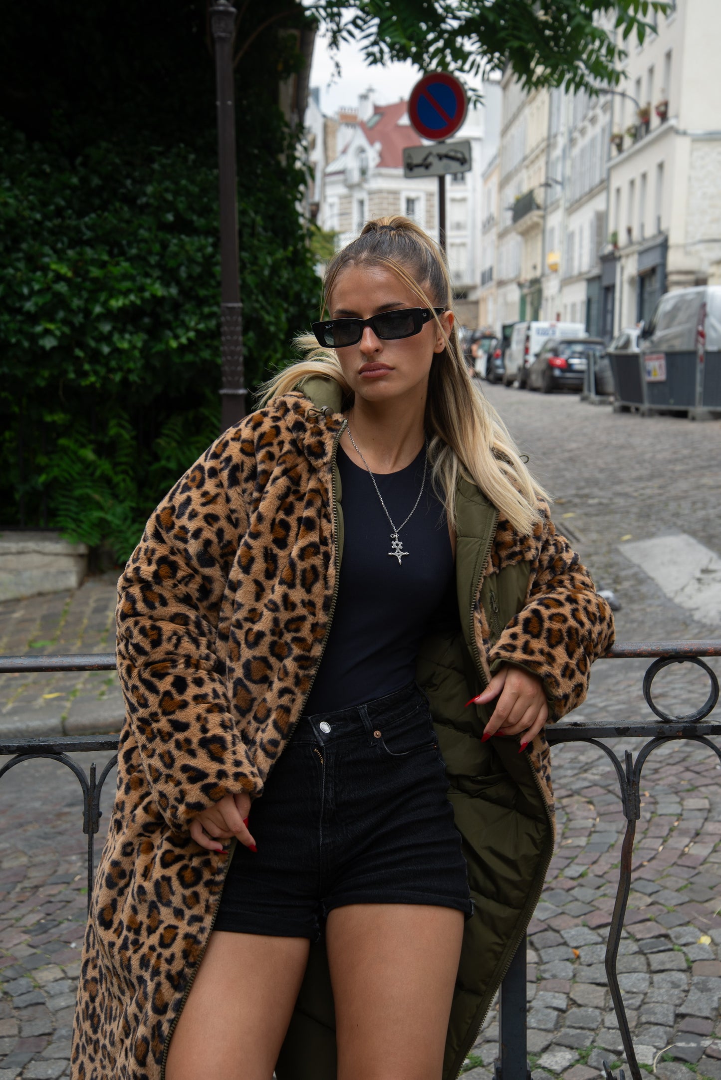 DOUDOUNE LONGUE RÉVERSIBLE EN IMPRIMÉ LÉOPARD