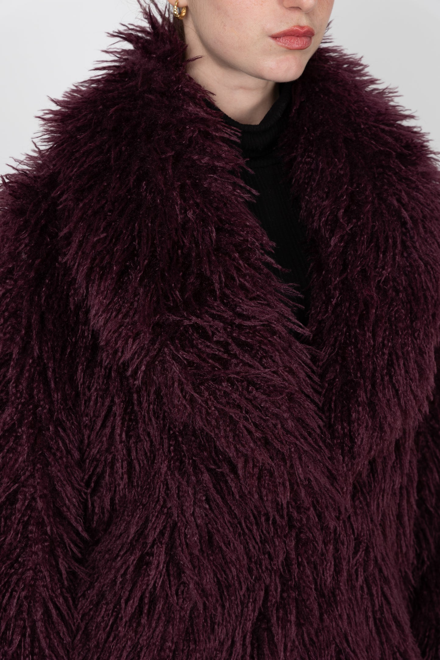 MANTEAU FLUFFY EN FAUSSE FOURRURE