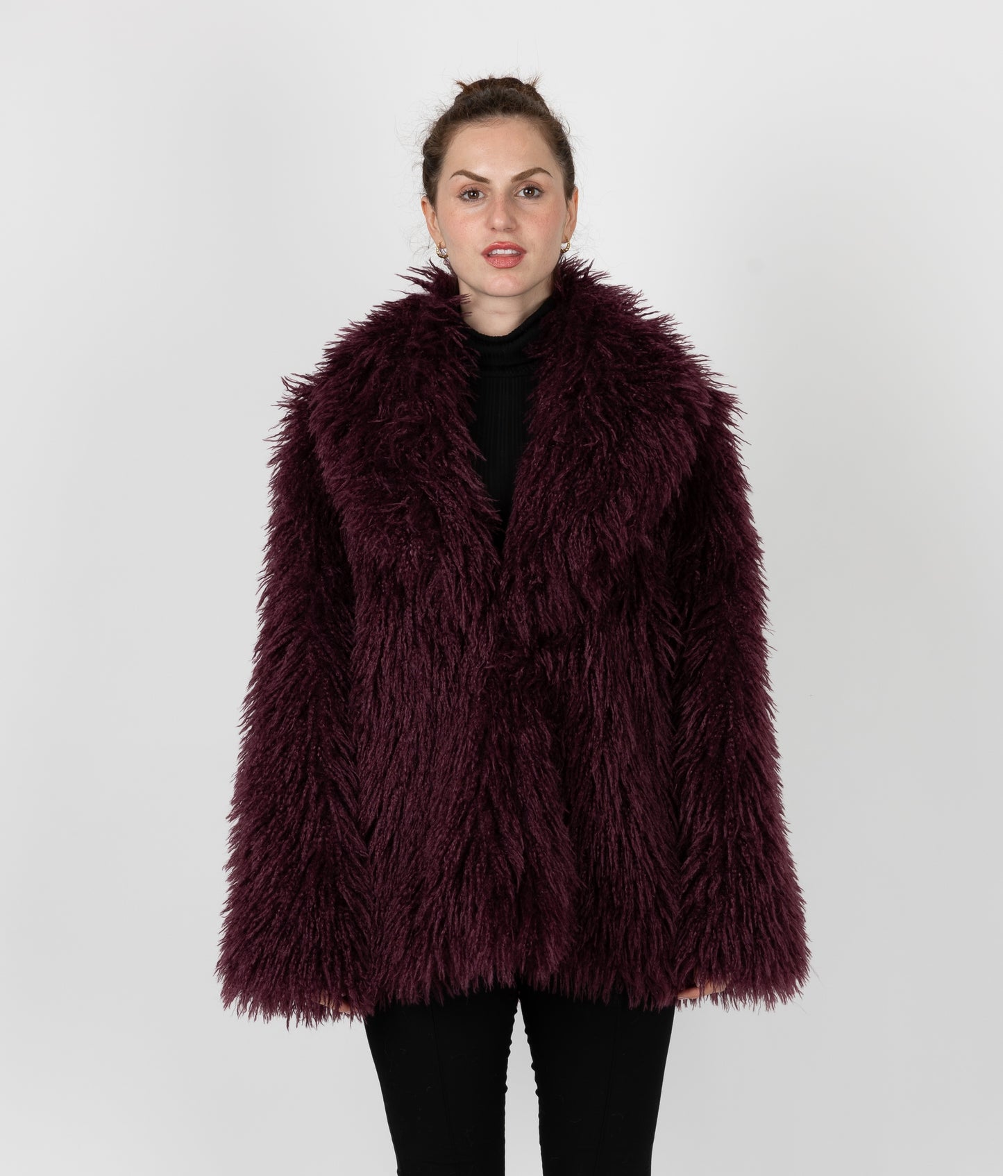 MANTEAU FLUFFY EN FAUSSE FOURRURE