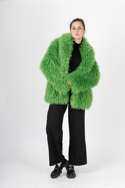 MANTEAU FLUFFY EN FAUSSE FOURRURE