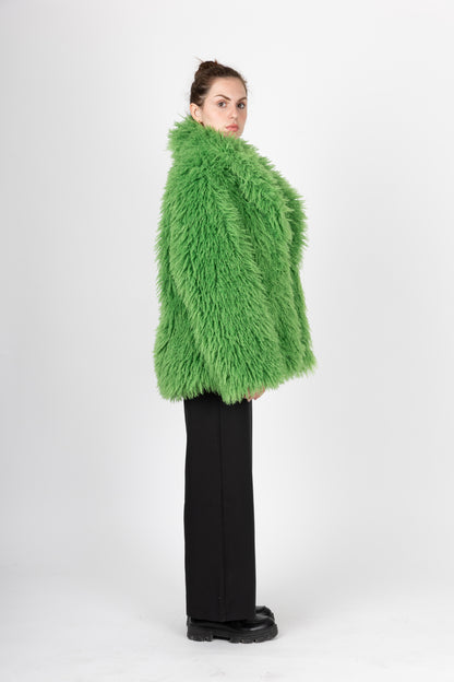MANTEAU FLUFFY EN FAUSSE FOURRURE