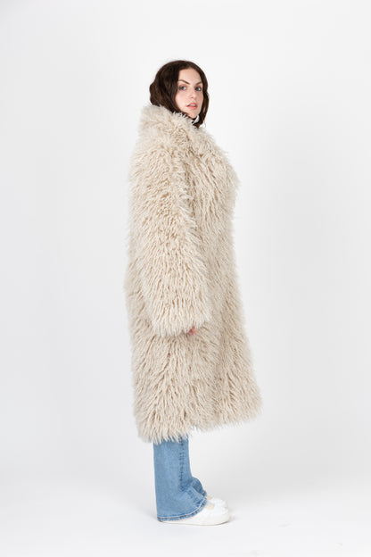 MANTEAU LONG EN FAUSSE FOURRURE