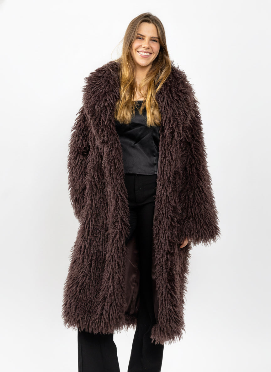 MANTEAU LONG EN FAUSSE FOURRURE