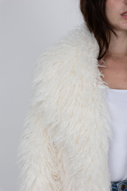 MANTEAU LONG EN FAUSSE FOURRURE