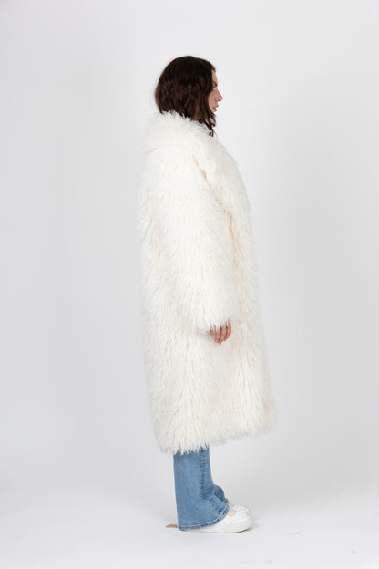 MANTEAU LONG EN FAUSSE FOURRURE