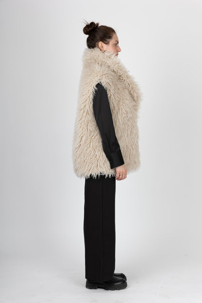 GILET SANS MANCHES EN FAUSSE FOURRURE MOUTON