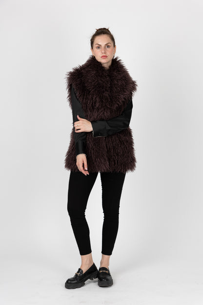 GILET SANS MANCHES EN FAUSSE FOURRURE MOUTON