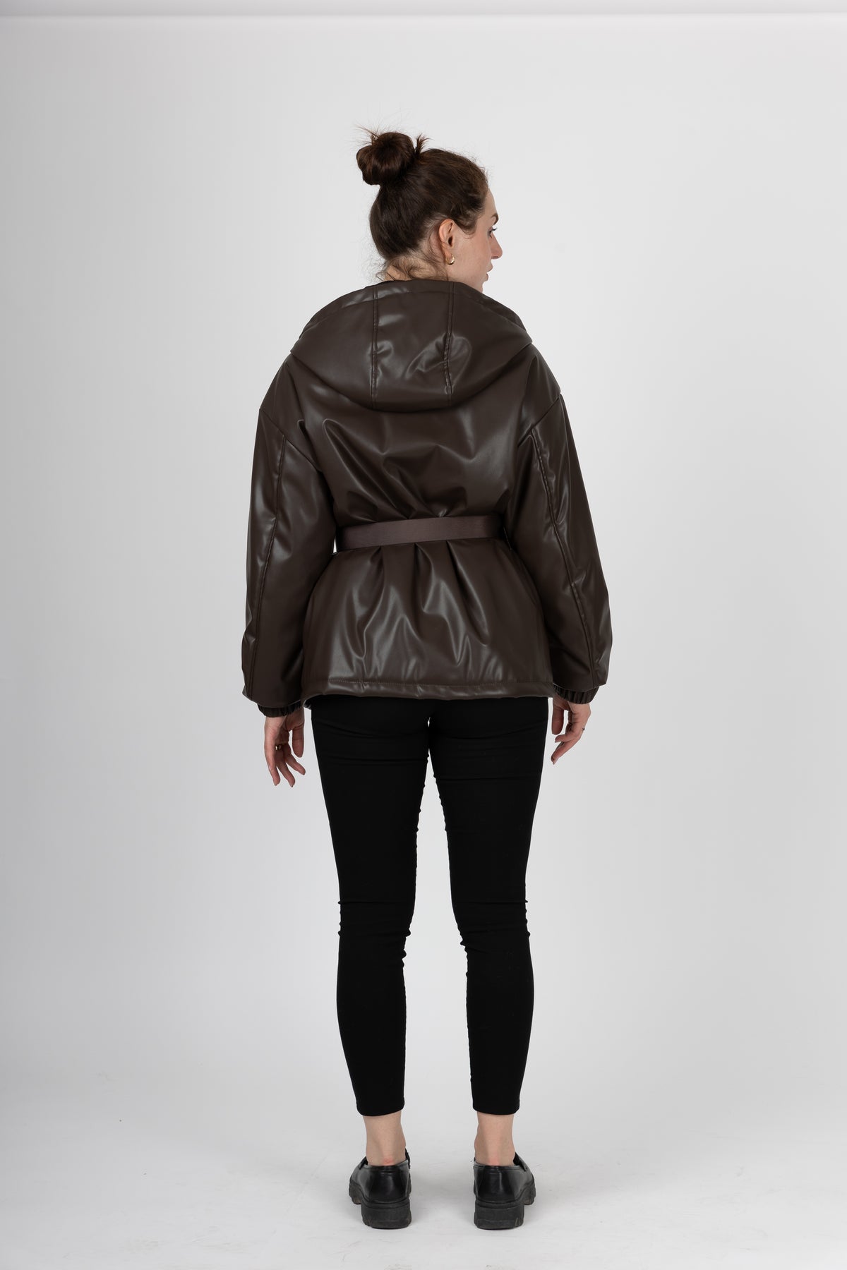 PARKA À CAPUCHE ET CEINTURE EN SIMILI CUIR - K-ZELL PARIS