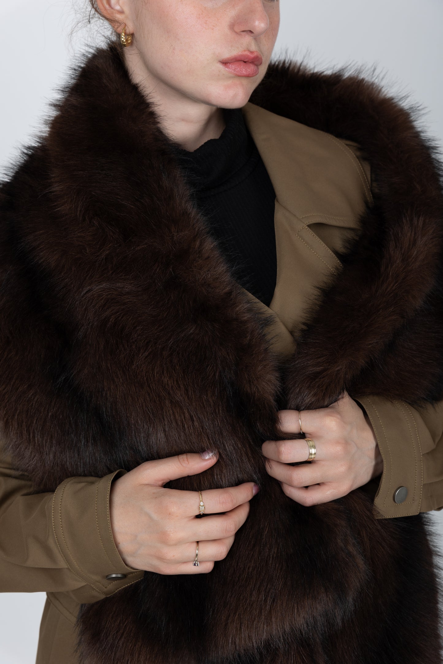 ECHARPE À POCHES EN FAUSSE FOURRURE