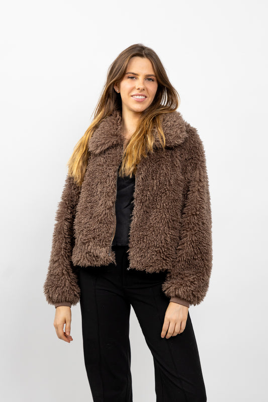 BLOUSON EN FAUSSE FOURRURE