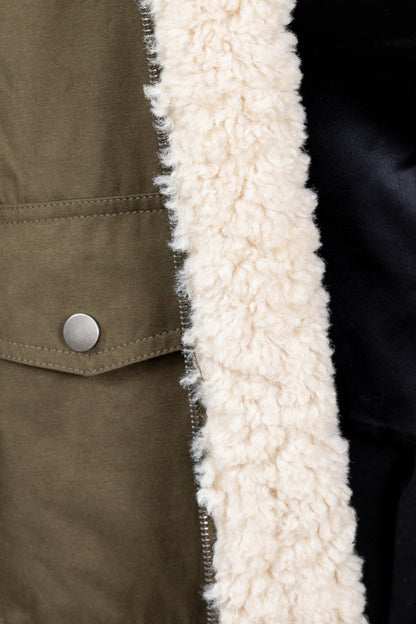 BLOUSON REVERSIBLE AVEC FAUSSE FOURRURE MOUTON