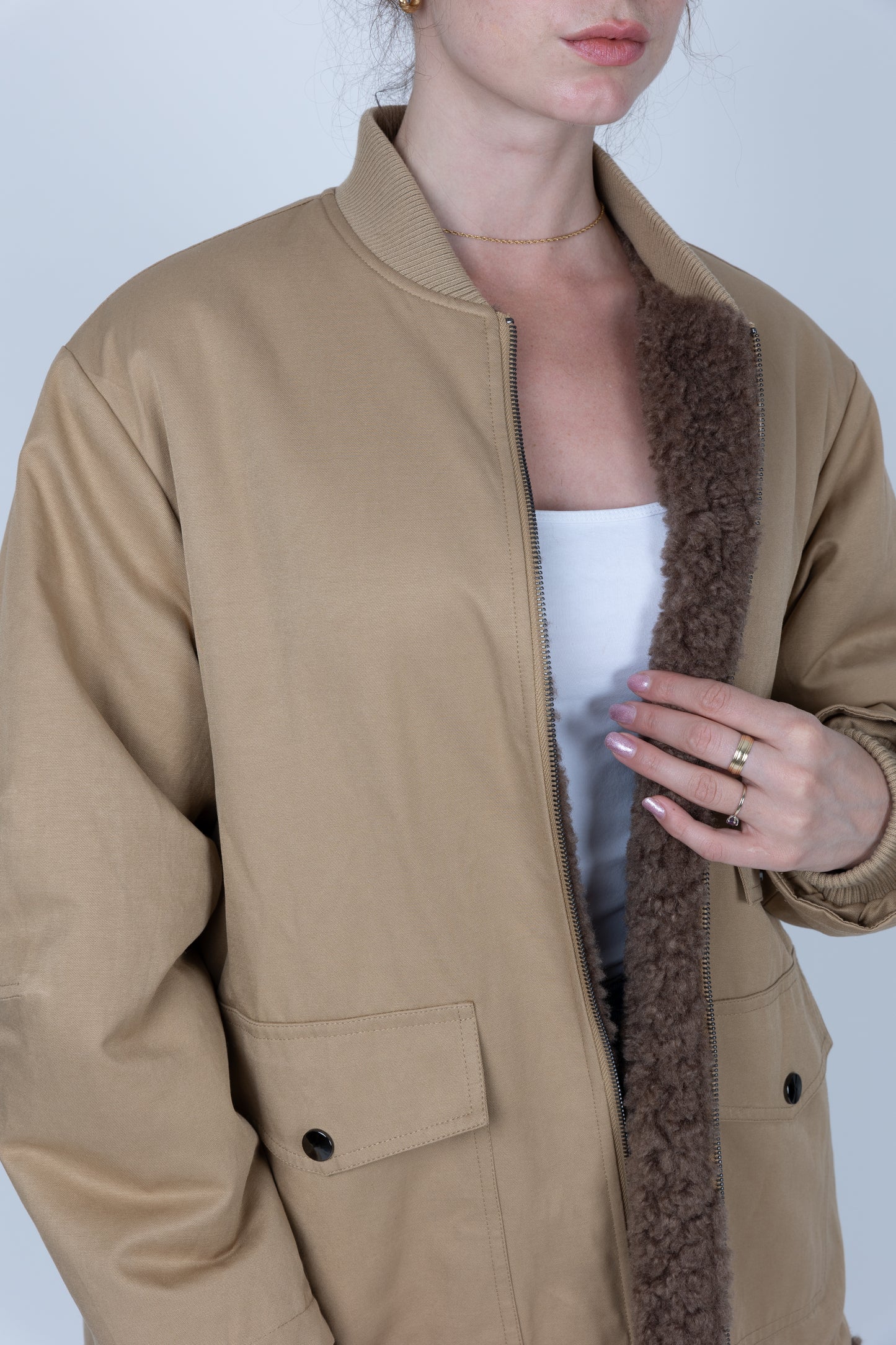 BLOUSON REVERSIBLE AVEC FAUSSE FOURRURE MOUTON