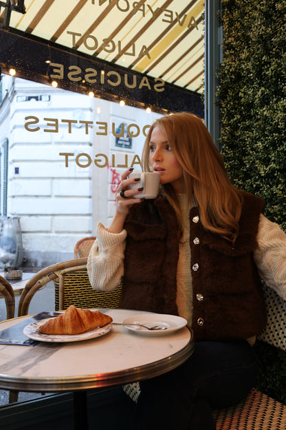 GILET SANS MANCHES  FAUSSE FOURRURE MOUTON