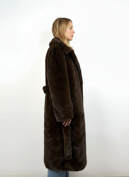 MANTEAU LONG EN FAUSSE FOURRURE A CEINTURE