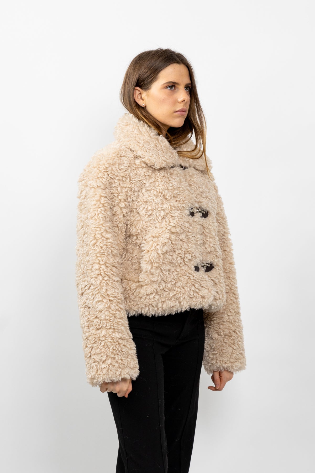 MANTEAU COURT EN FAUSSE FOURRURE MOUTON - K-ZELL PARIS