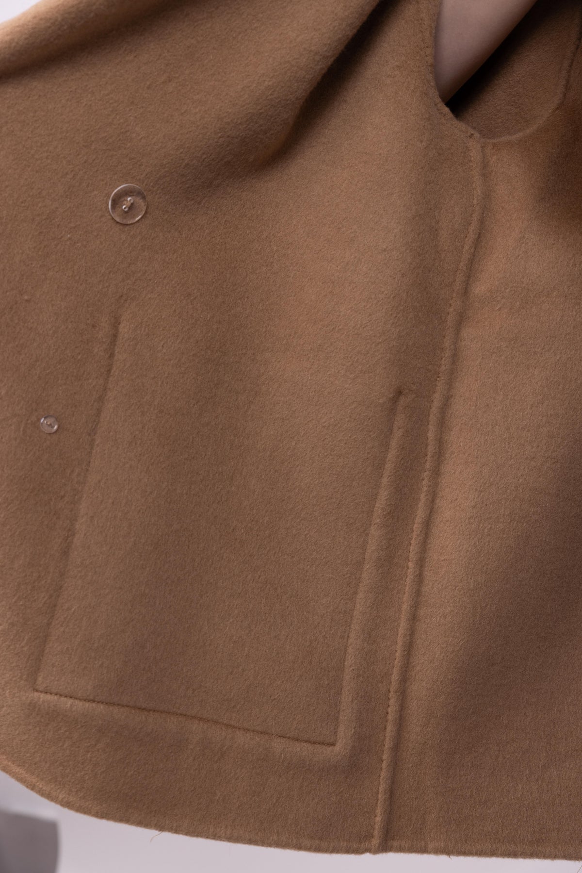 MANTEAU COURT - FAIT MAIN - K-ZELL PARIS