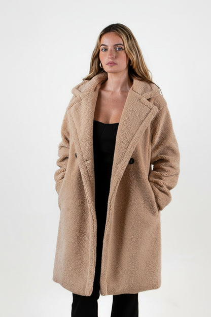 MANTEAU MI-LONG EN MOUMOUTE