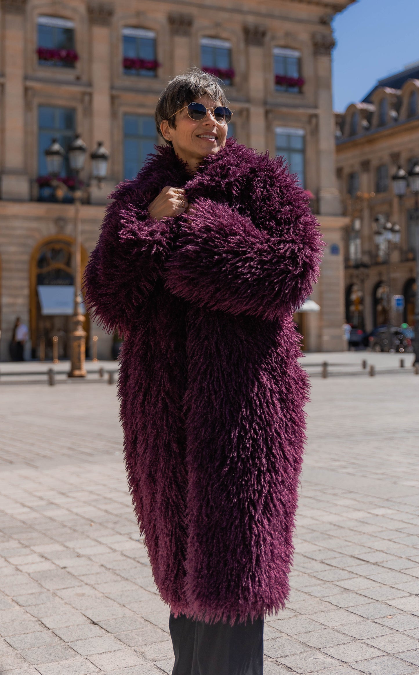 MANTEAU LONG EN FAUSSE FOURRURE