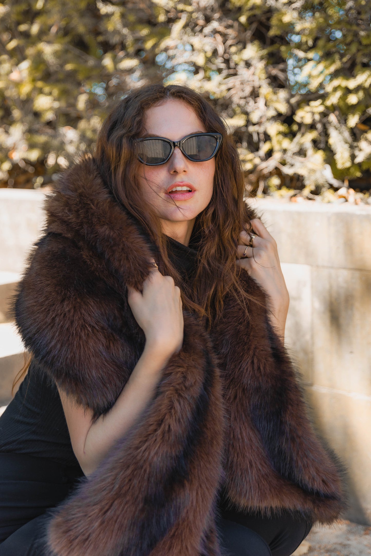 ECHARPE À POCHES EN FAUSSE FOURRURE