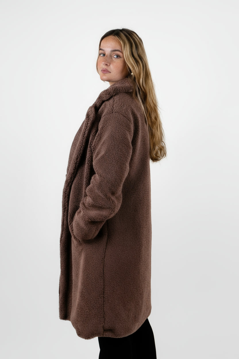 MANTEAU MI-LONG EN MOUMOUTE