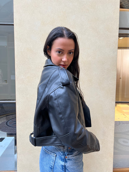 PERFECTO COURT EN SIMILICUIR