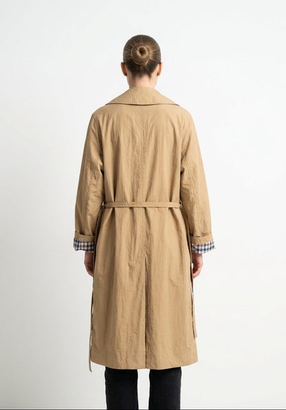 TRENCH LONG À CEINTURE ET DOUBLURE CARREAUX